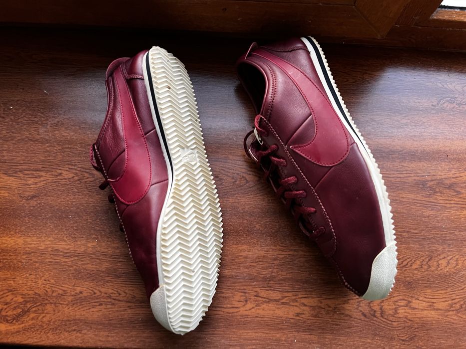 Практично нові 45 розміру кросівки Nike Cortez оригінал
