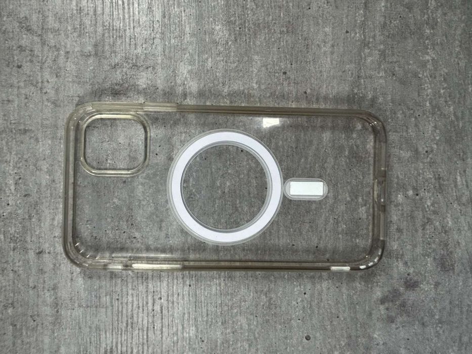 Чохол для iPhone 11