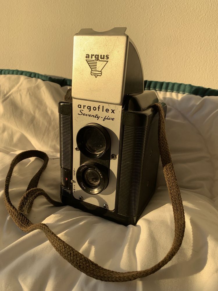 Aparat Argoflex Seventy Five z USA na kliszę 620