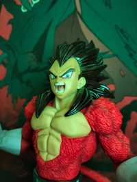 Vegeta SSJ4 Dragon Ball figurka