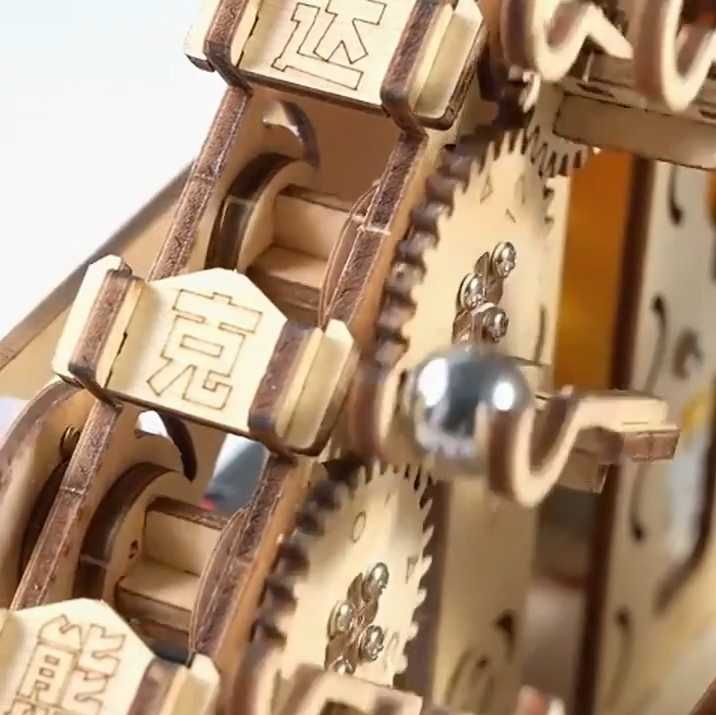 Деревянний 3D пазл з електричним приводом