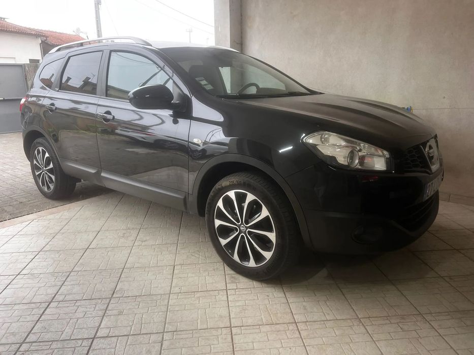 Nissan Qashqai +2 1.5 dCi Tekna Premium 18