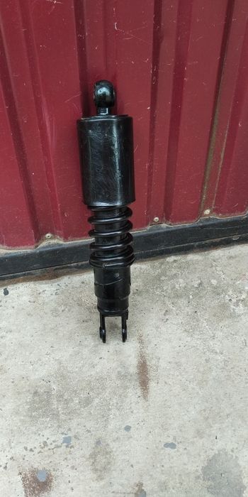 Амортизатор на запчасти не робочий мт днепр