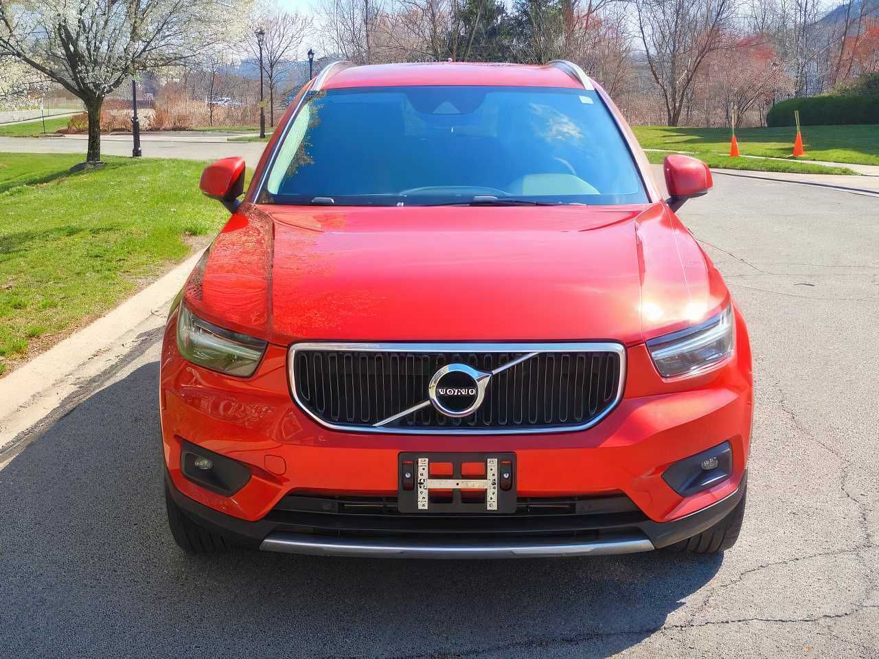 2021 Volvo XC40 T5 Momentum