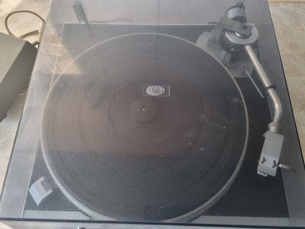 Gramofon Altus P-100 Bernard