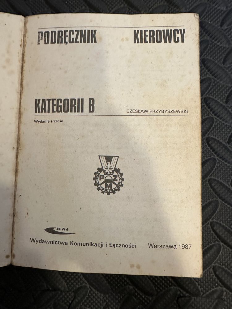 Podręcznik kierowcy kategorii B PZM 1987 r.