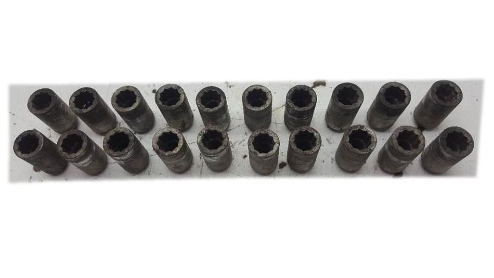 ŚRUBY NAKRĘTKI KÓŁ MONDEO MK4 20 SZTUK M12X15mm