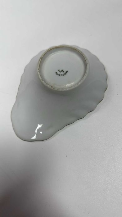 Travessa Vista Alegre vintage em forma de concha