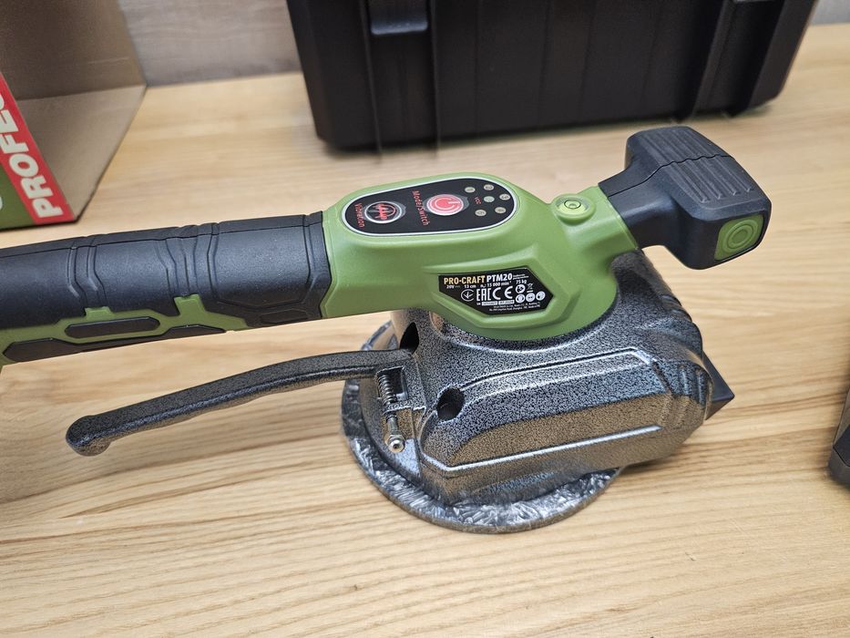 Виброприсоска ProCraft +Кейс Аккумуляторная Присоска для Укладки плитк