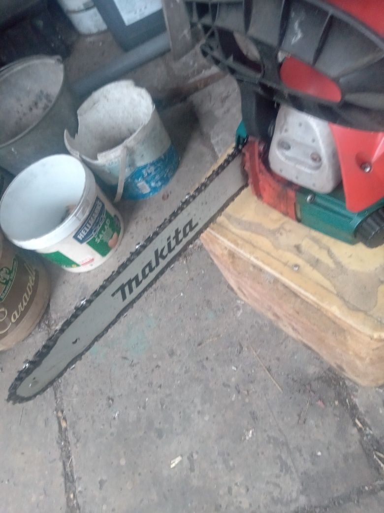 Dolmar 2,7 kM. /Makita 4610 ,2,7kM