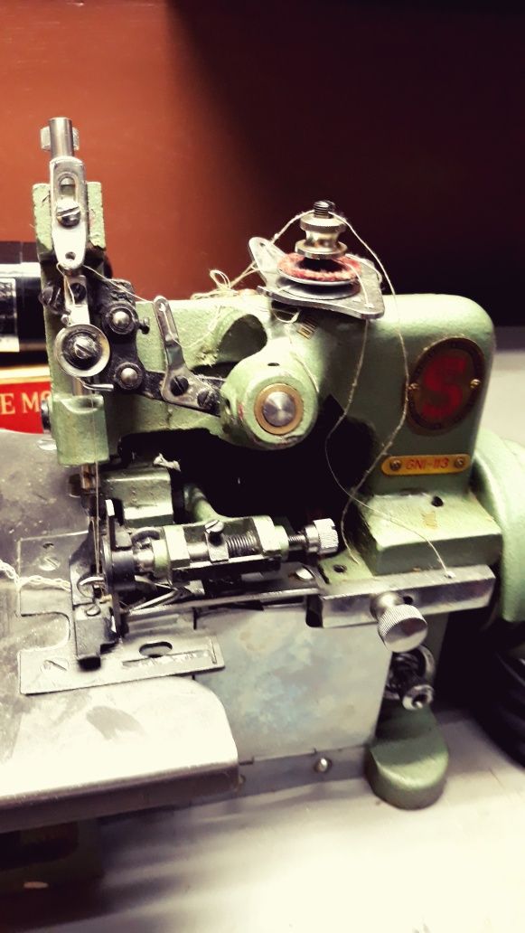 Owerlok (overlock) chiński GNI-113.