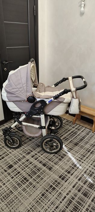 Продам дитячу коляску