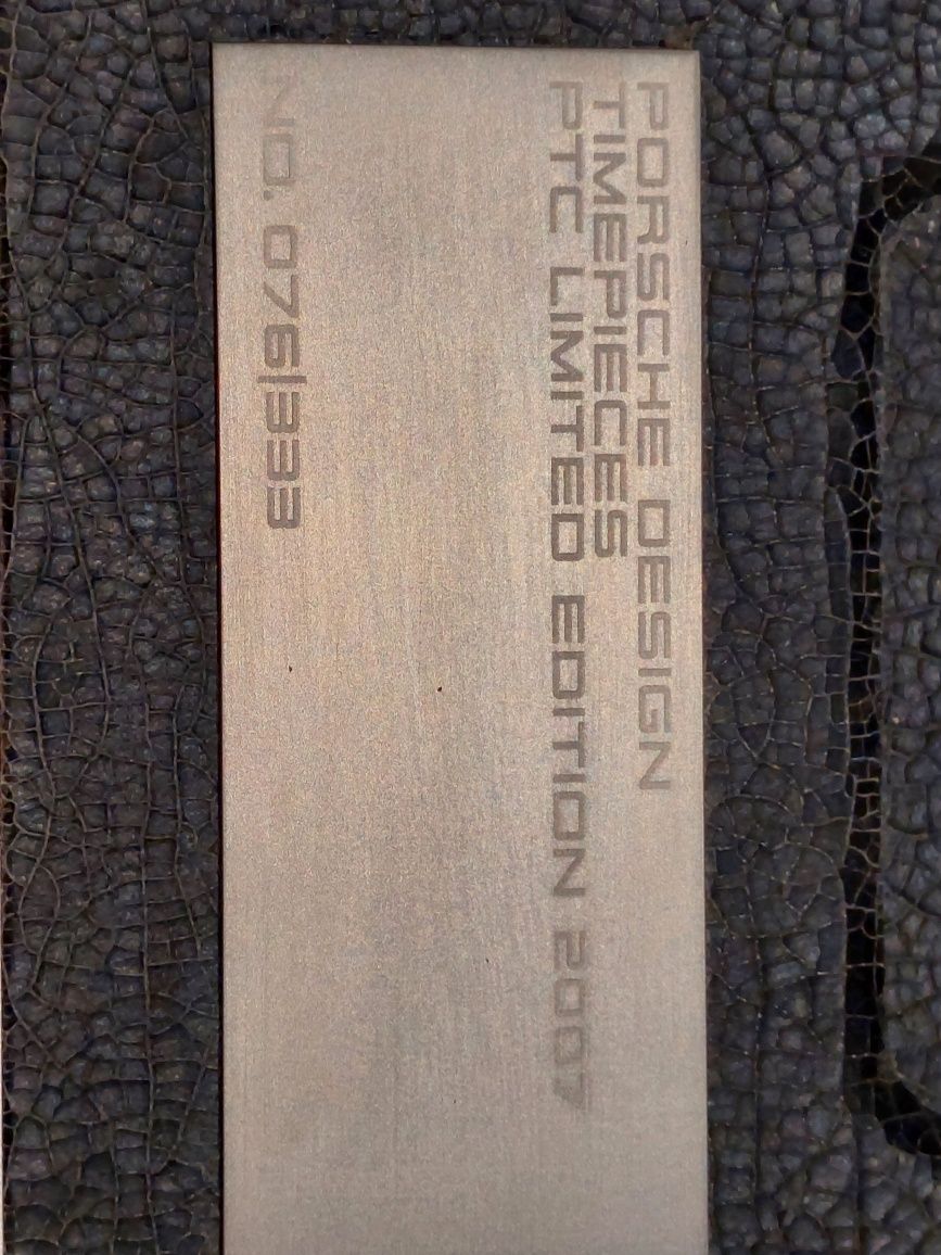Relogio PORSCHE DESIGN, modelo Dashboard,  série limitada