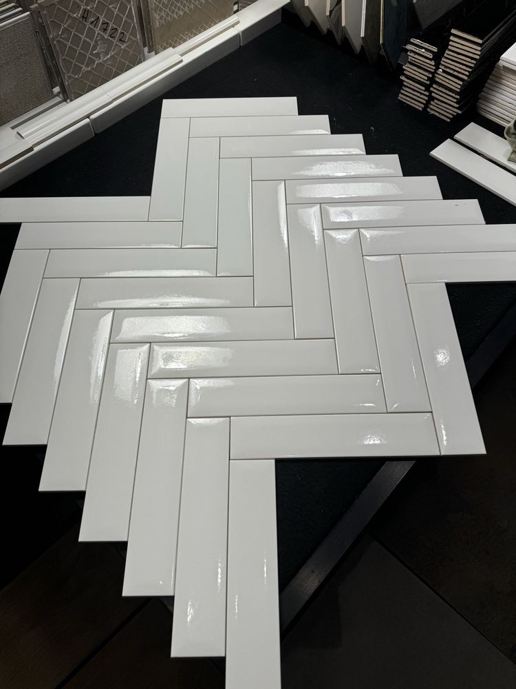 Płytki Monpelli White 29,8 x 6,5 cegiełka strukt połysk płytka ścienna