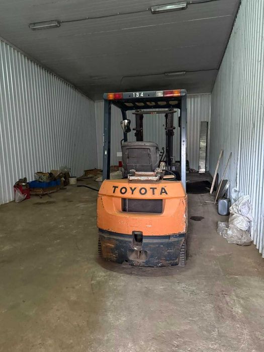 Виробничо-складське приміщення.База.Обладнання.