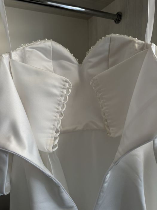 Весільня сукня. Продаю терміново