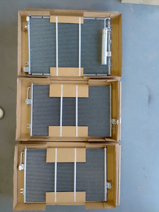 Амортизатор (стойка) кришки багажника (капота)