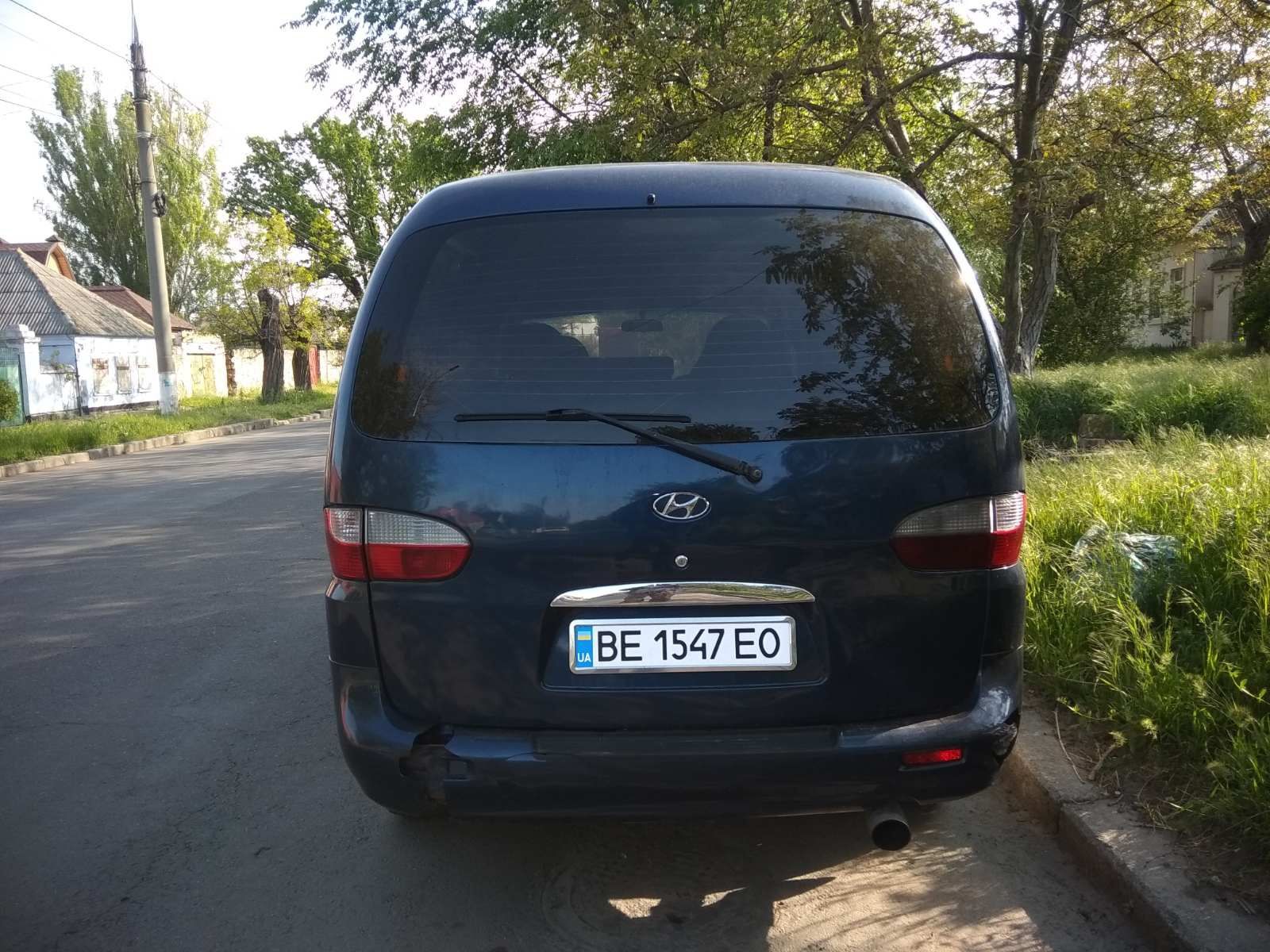 Продам hyundai H-1, находу, двигатель под капиталку