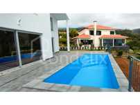 Moradia T3 com piscina na Calheta