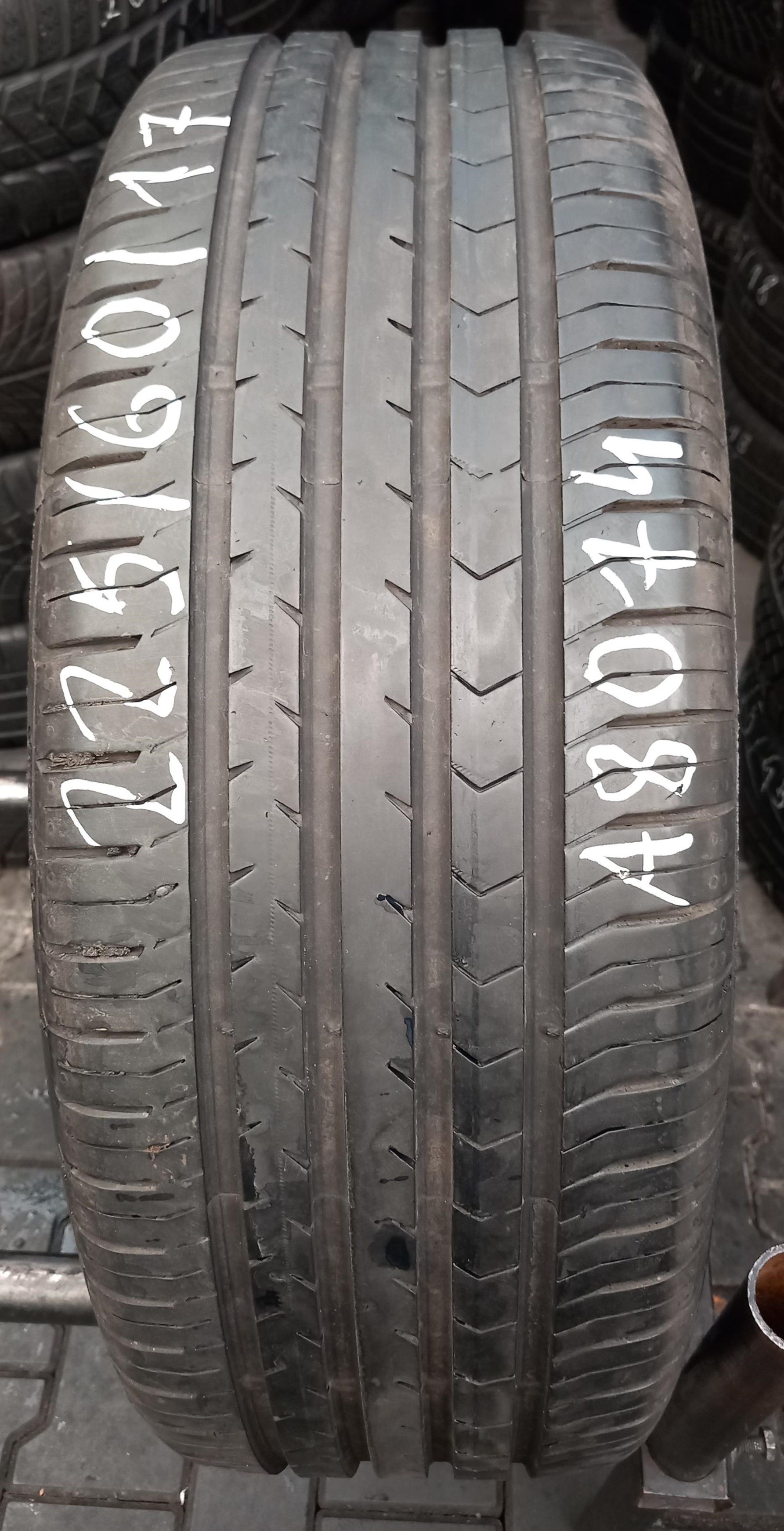 225/60/17 Continental Conti Premium Contact 5 SUV 99V