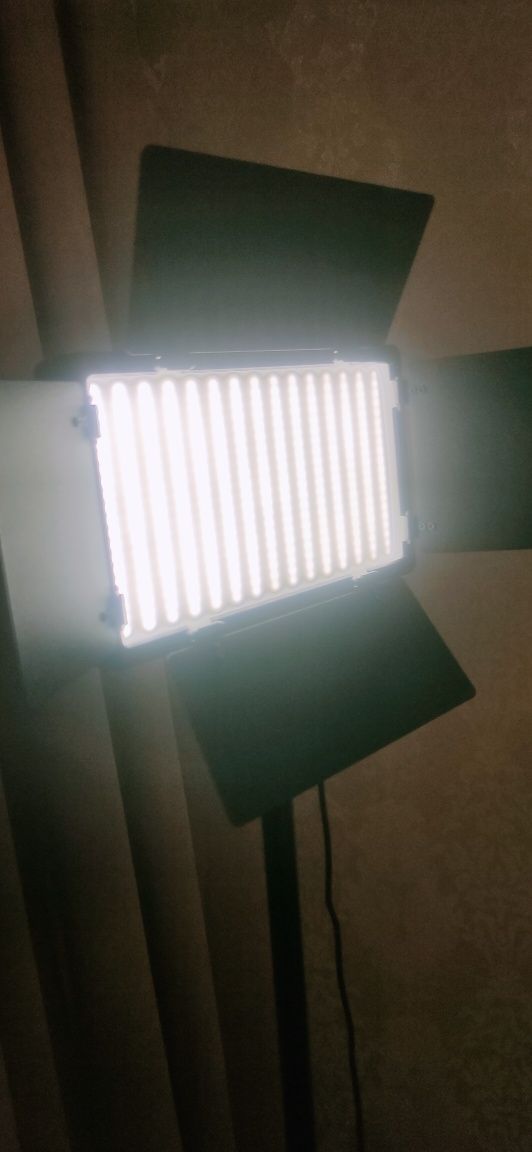 Лампа для фотостудії, відеосвітло  Nagnahz LED PRO U800 + 50W