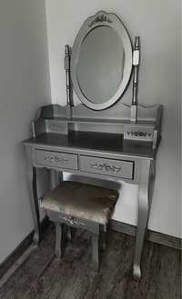Toaletka srebrna