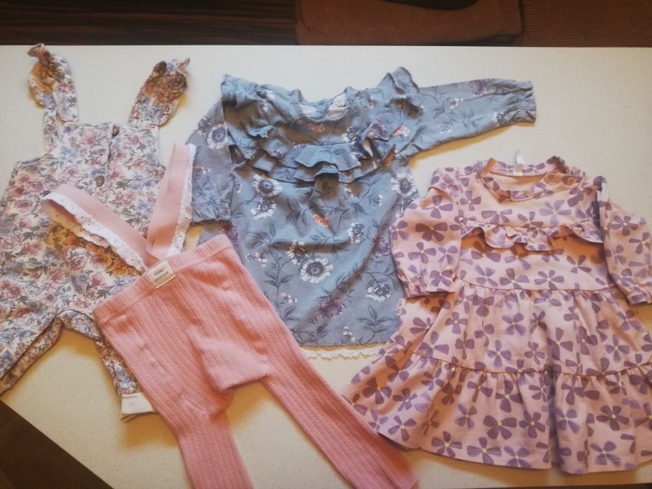 Ubranka dla dziewczynki r. 56-68, wyprawka