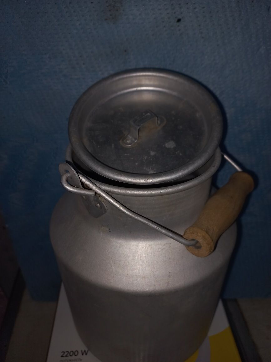 Продам алюмінієвий бідончик.