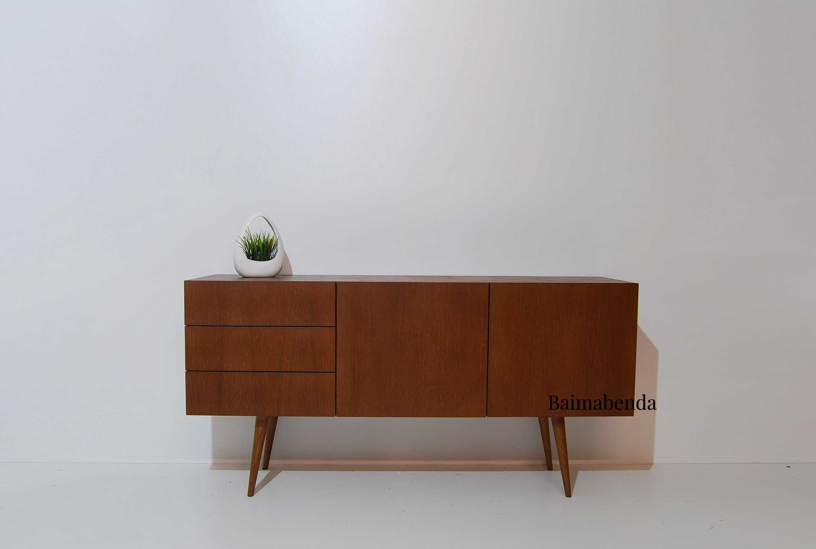 Móvel Aparador / Sideboard / Retro Vintage / Estilo Nórdico