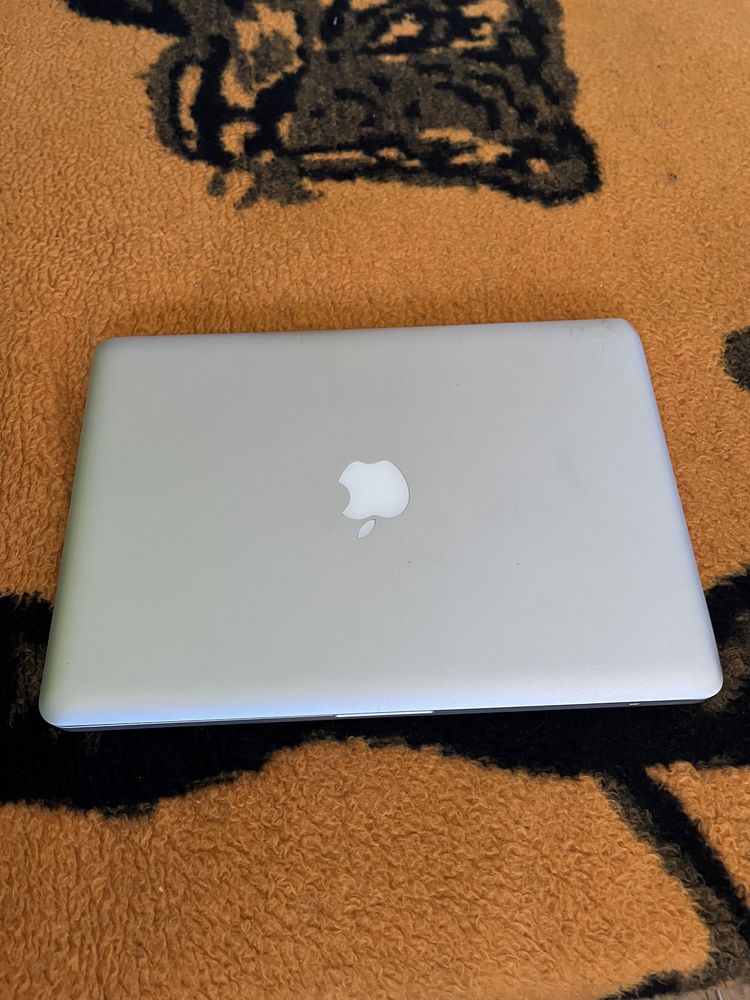 Macbook pro (13-inch, late 2011)