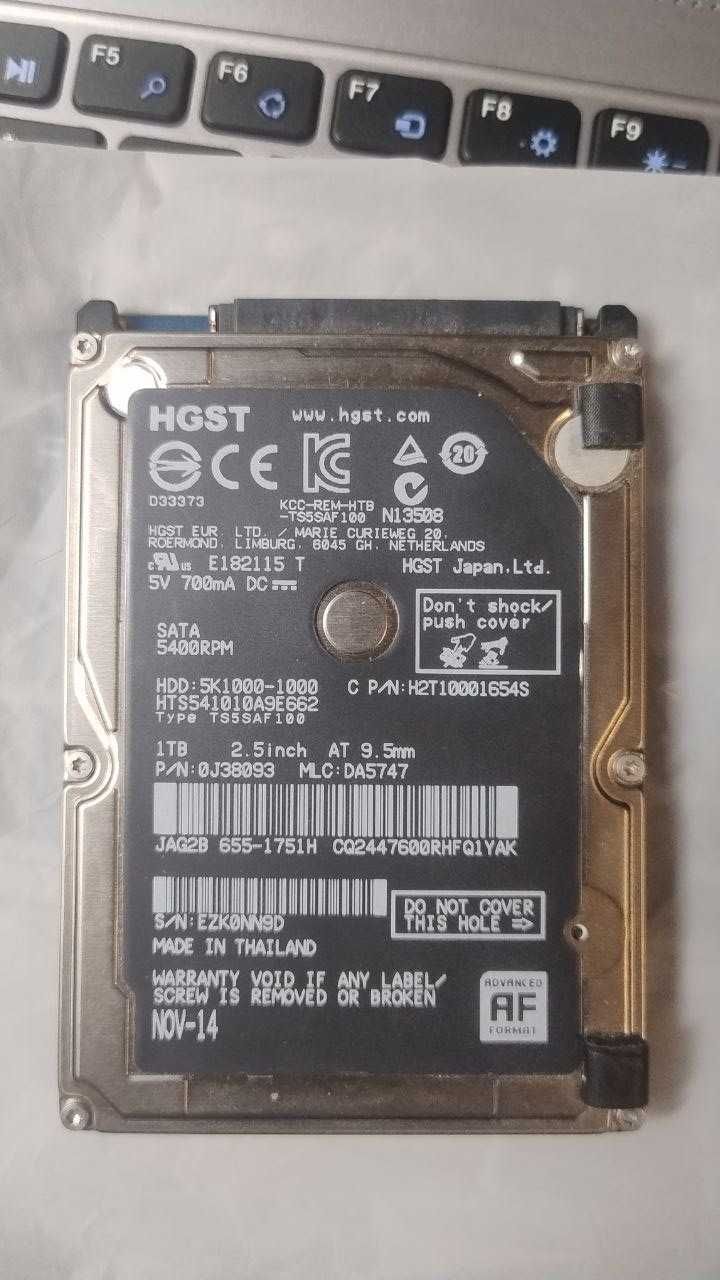 Жорсткий диск 1Тб HDD 1TB HGST 2.5"