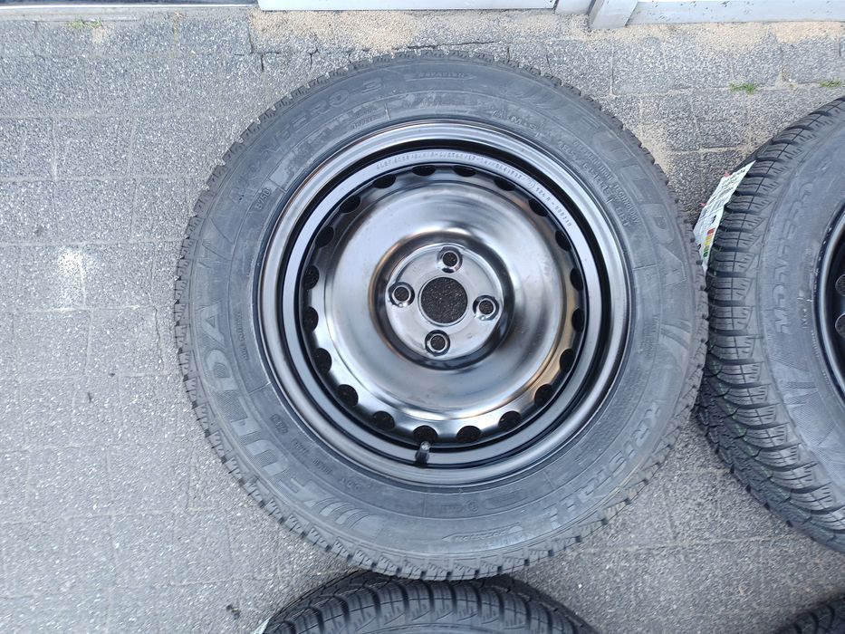NOWE Koła ZIMA Hyundai i20 Bayron Kia Rio 185/65R15 Fulda Montero 3