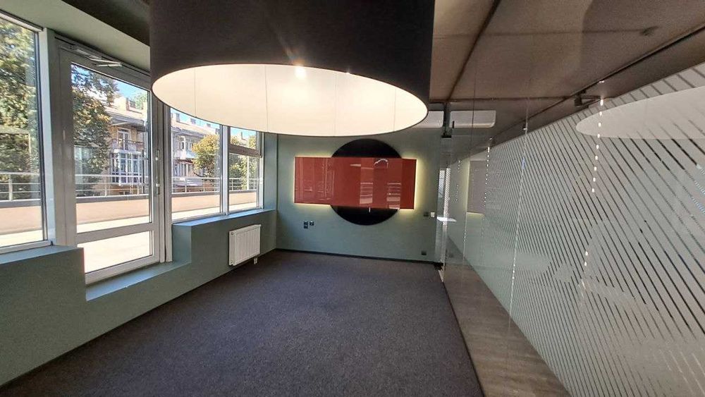 Оренда сучасних офісних приміщень Центр міста