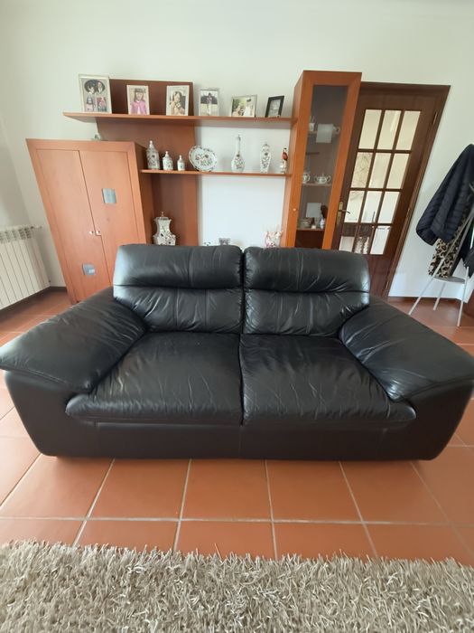 Vende se dois sofas em otimo estado, negociavel