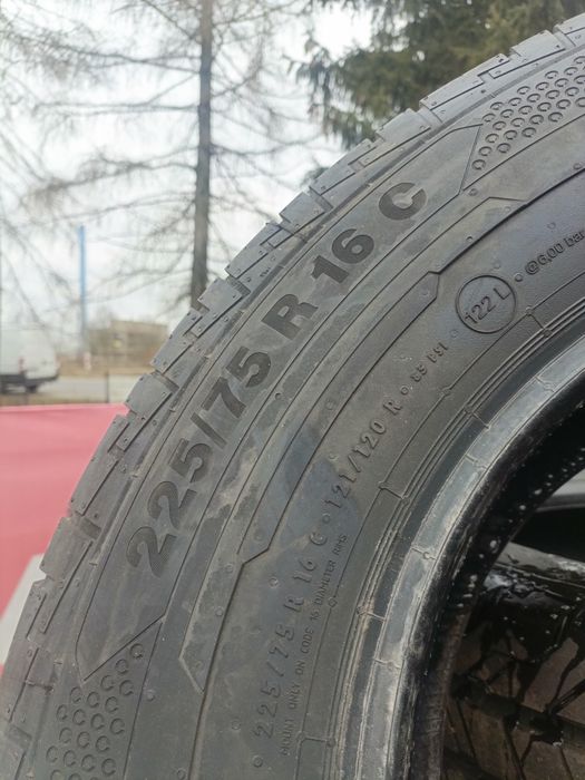 Najmocniejsze Nowe demo opony letnie 225/75/16c Continental 2024r