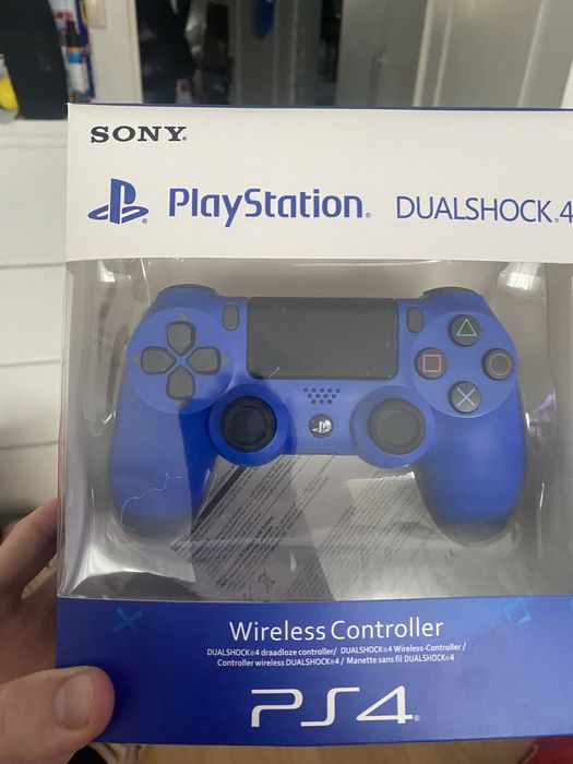 Pad ps4 nowy w pudelku