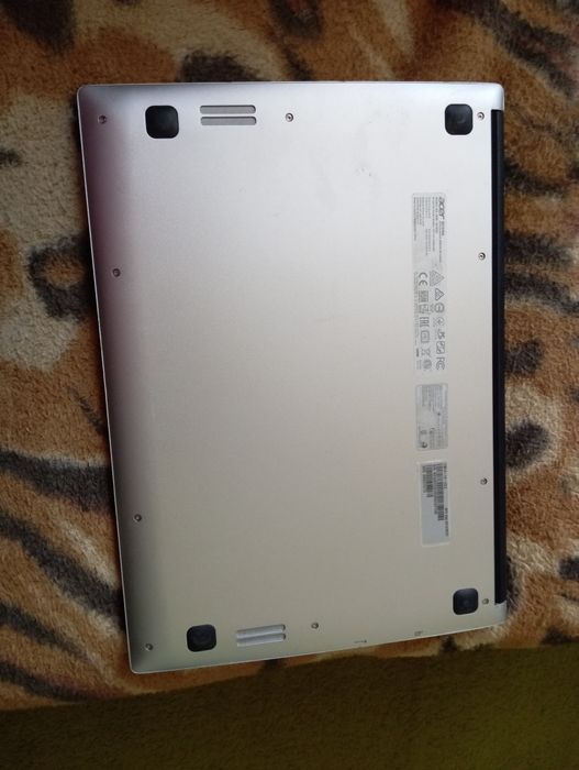 Chromebook bardzo zadbany rezerwacja 10.09