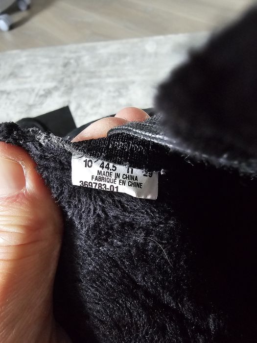 Продам чоловічі черевики Puma