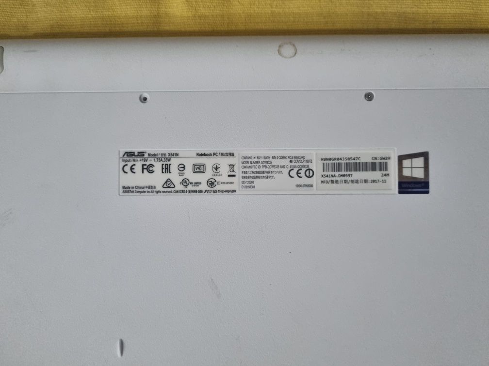 Asus Computador para Arranjo ou Peças deixou dar Sinal sem carregador