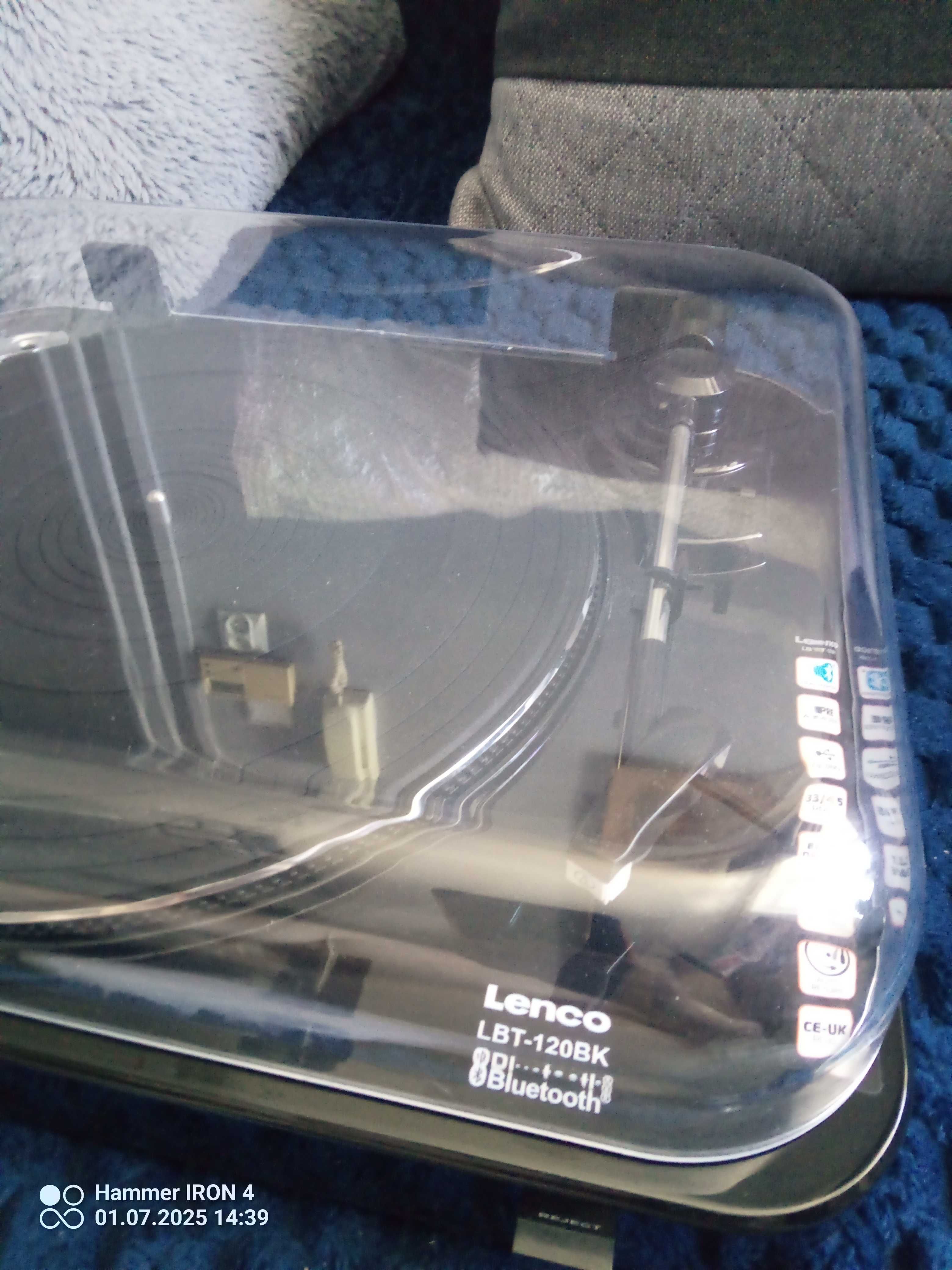 Gramofon Lenco LBT 120 BK
