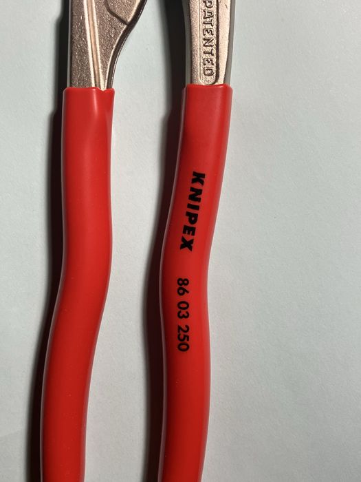 Alicate Knipex 250mm