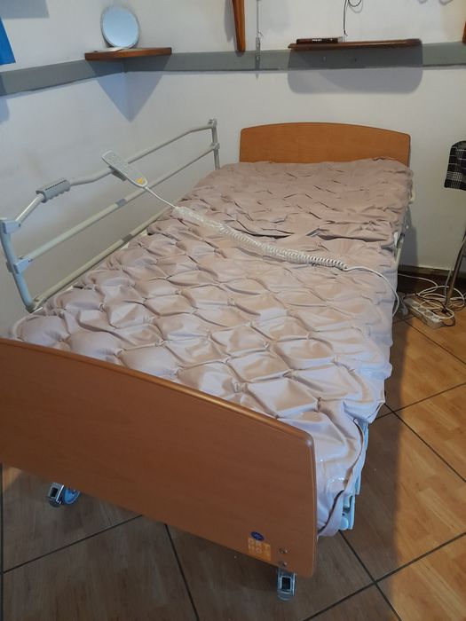 Cama articulada elétrica