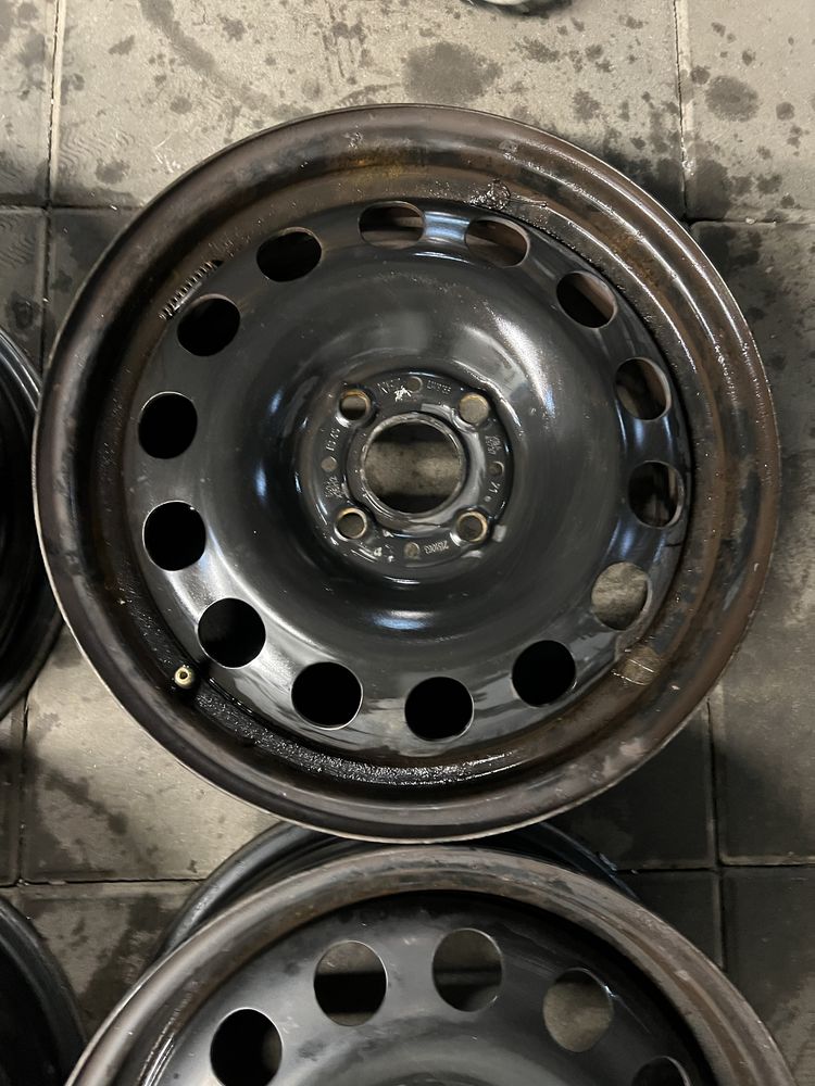 Felgi stalowe z kołpakami 5Jx15H2 ET45 4x100 MINI Cooper One