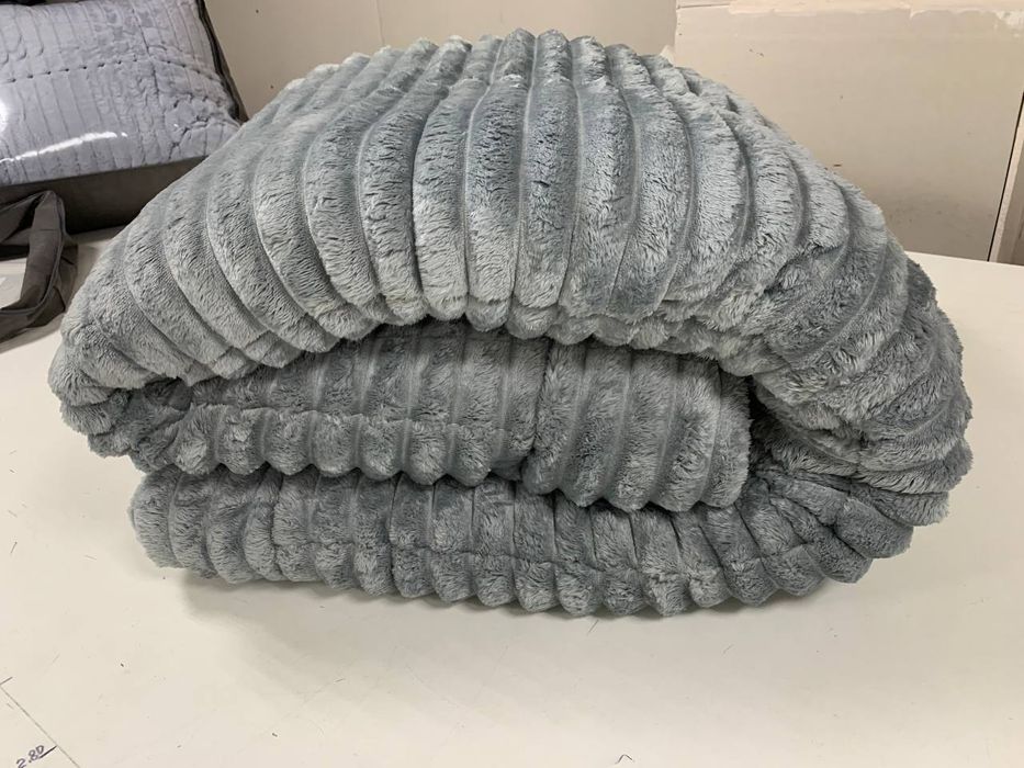 тепла зимова двостороння ковдра шарпей