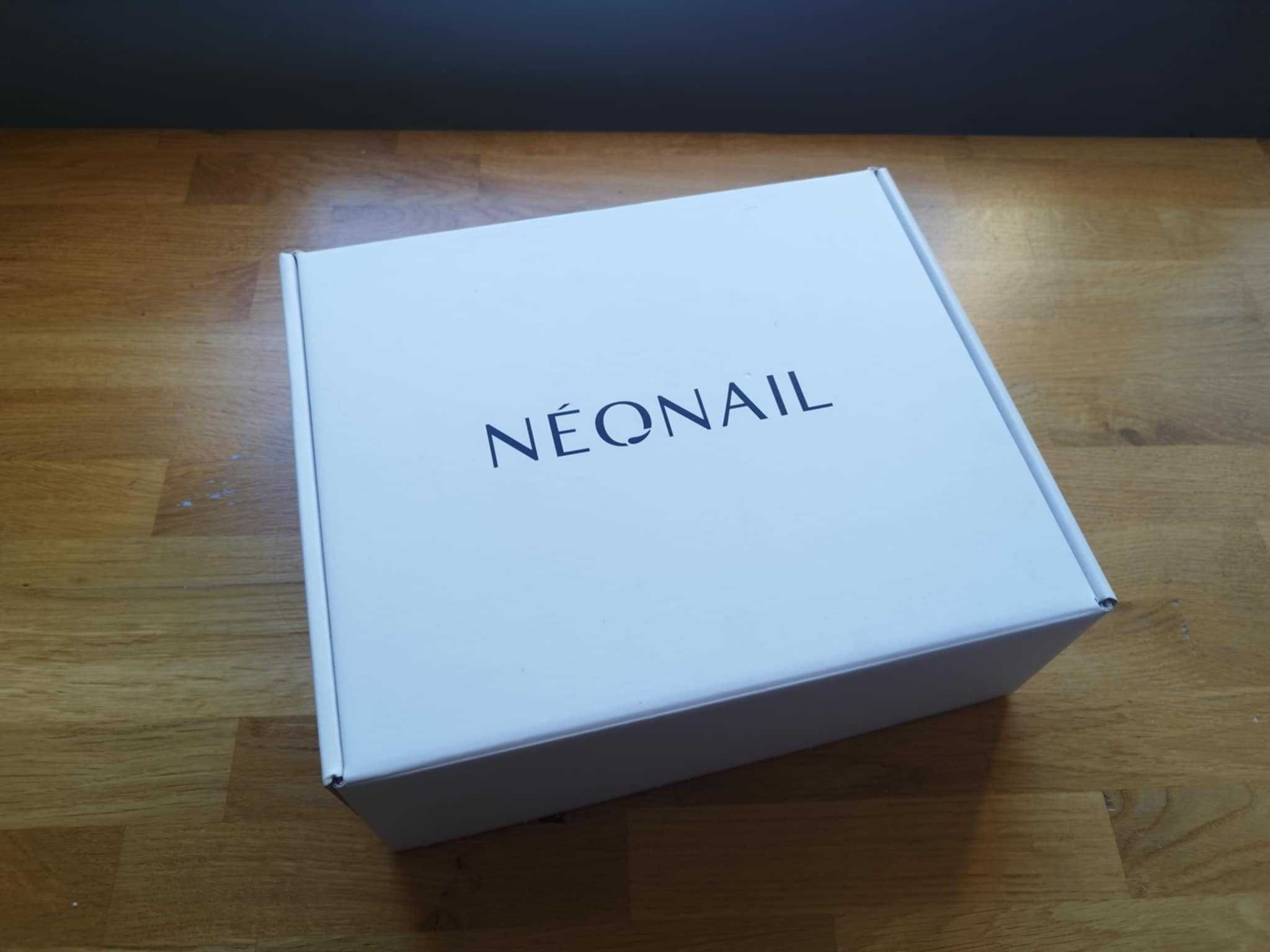 Zestaw do paznokci żelowych Neonail Lampa UV + Akcesoria Stan idealny