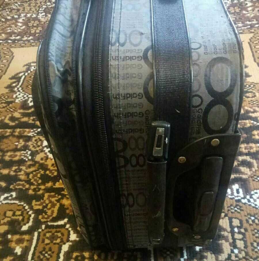 валіза на колесах