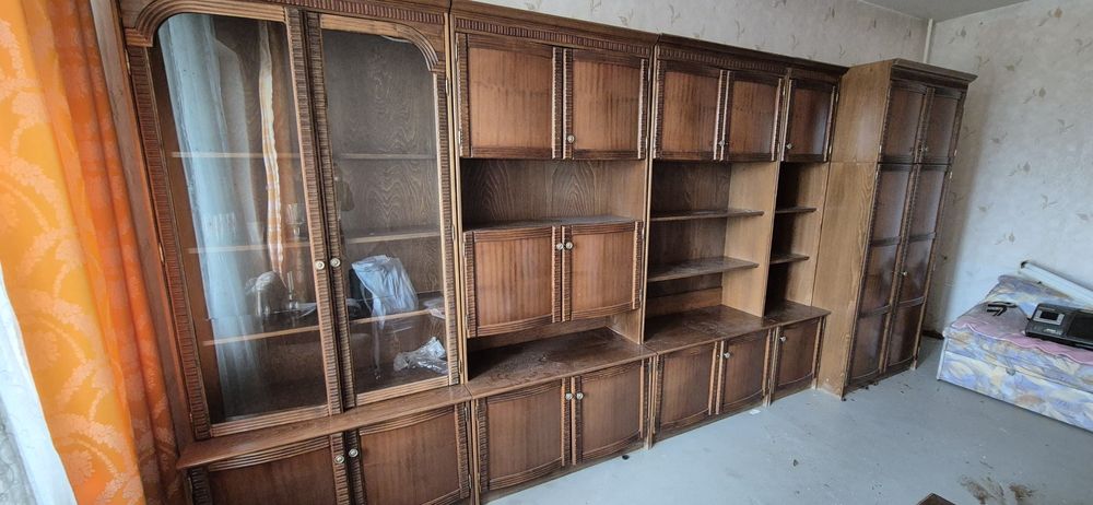 Стінка румунська