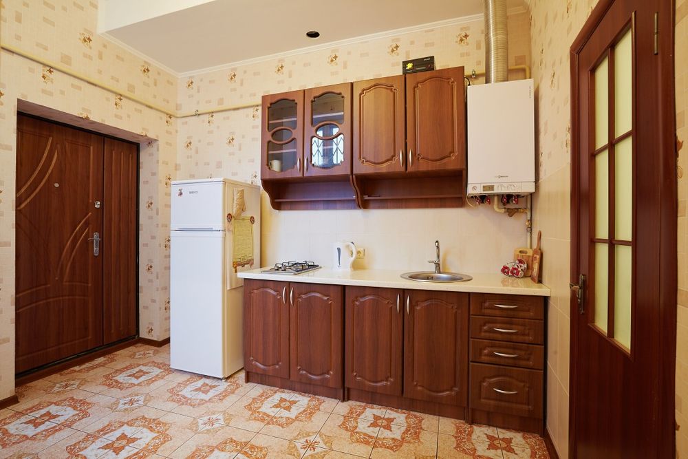 Оренда 2 кім. Волошина (центр), 60 кв.м., 3/3ц, 15 000 грн