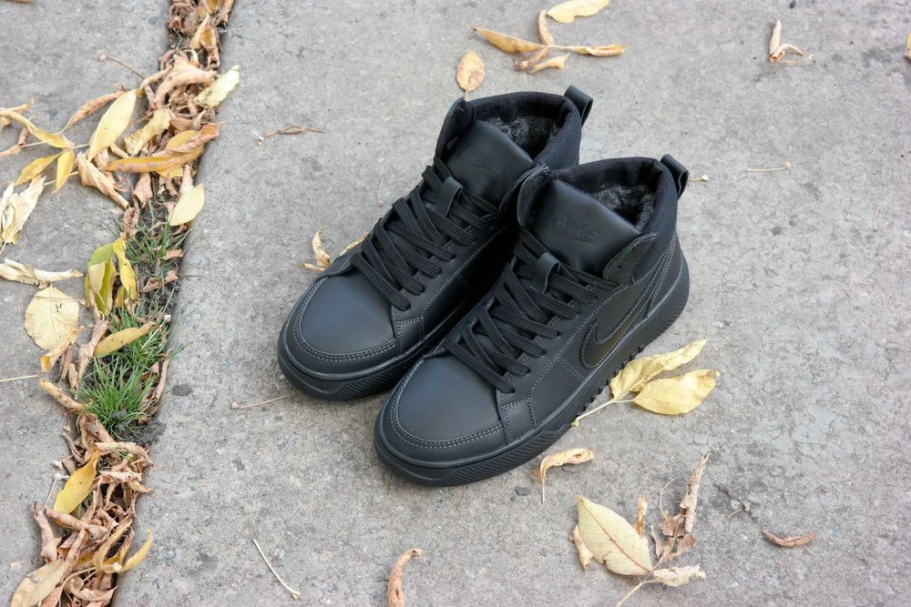 Чоловічі зимові черевики кросівки  Nike force натуральна шкіра ,теплі