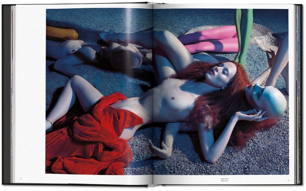 Книга Mert Alas and Marcus Piggott: Charlotte Cotton.